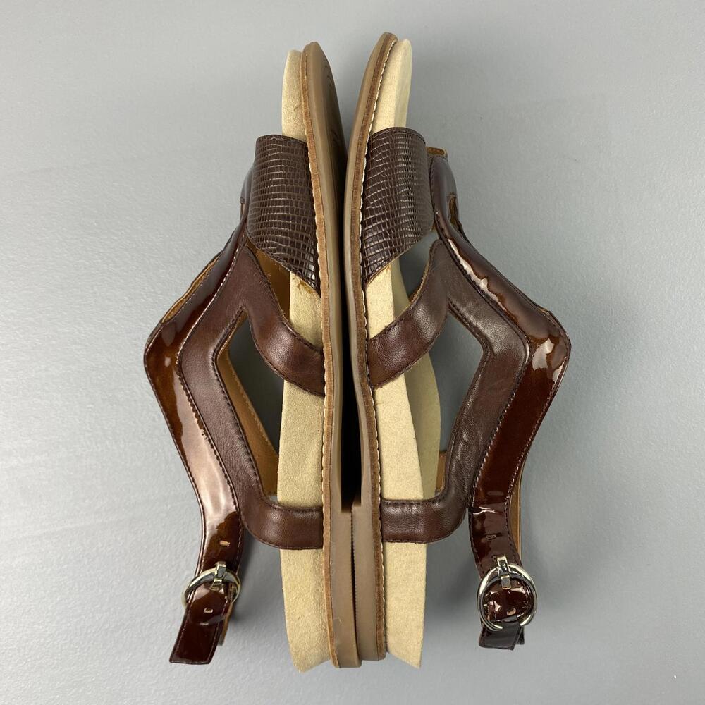 Earthies Brown Sandals - Picture 6 of 10